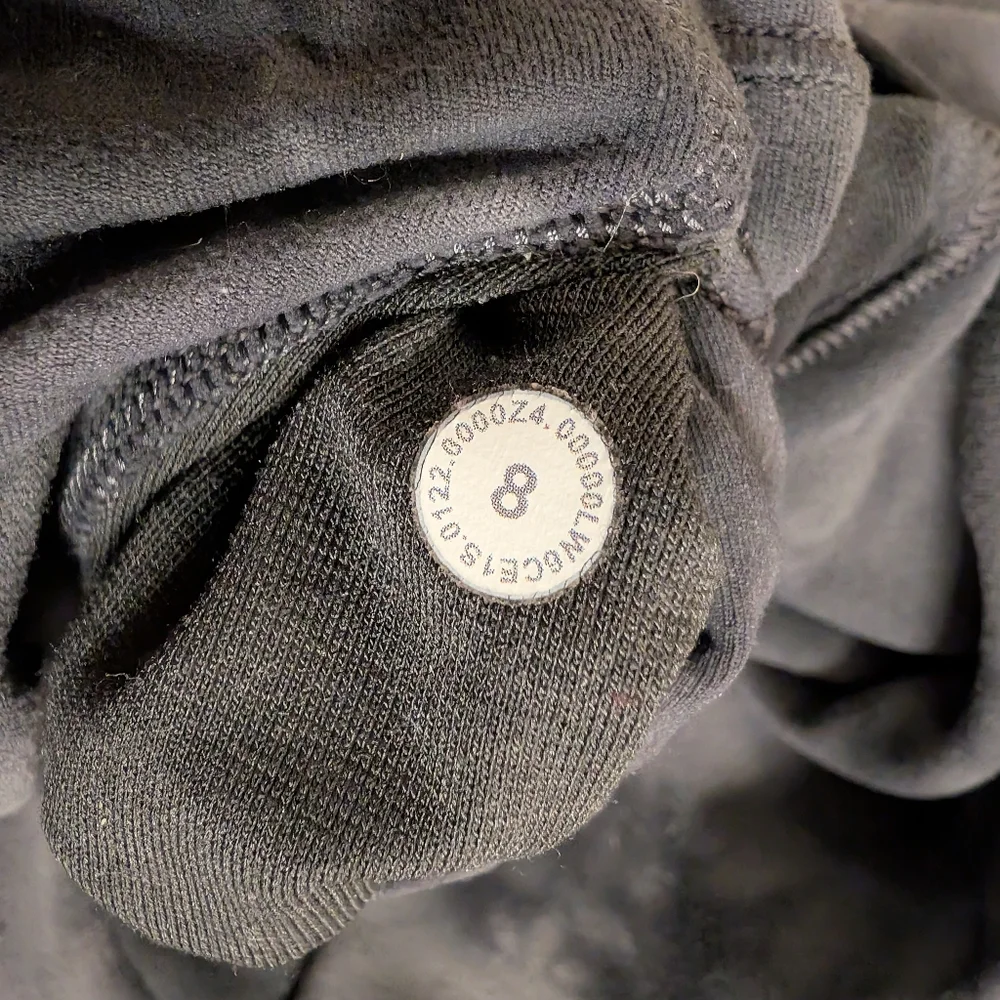 Lululemon Align High Rise Crop - Picture 6 of 10